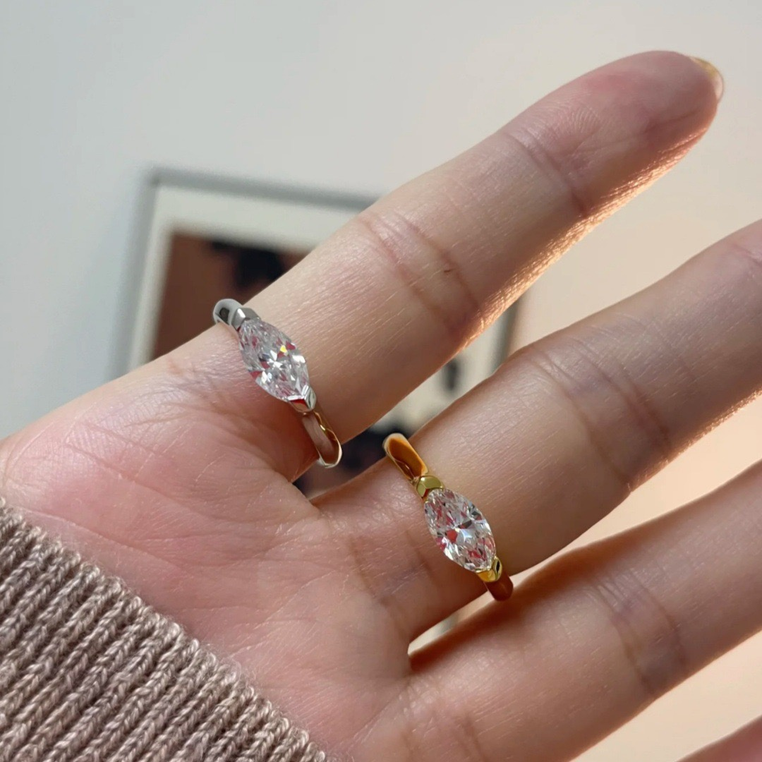 Angel's Eye Marquise-Cut Cubic Zirconia Ring