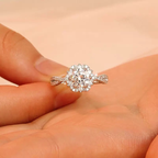 1CT Round Cut Cubic Zirconia Halo Ring - S925 Silver