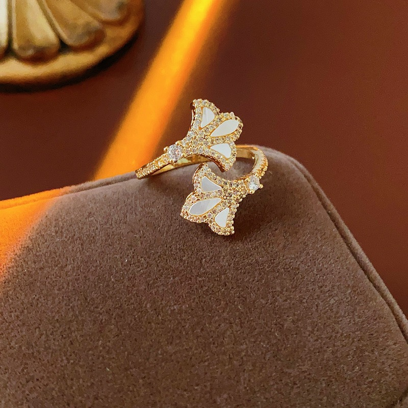 Iris Flower Zircon Mother Of Pearl Jewelry Set